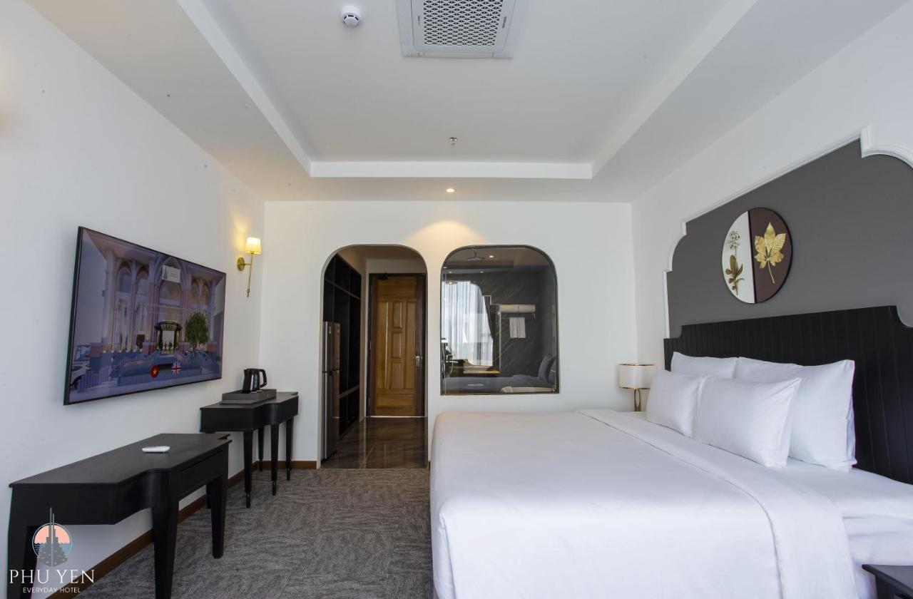 Phú Yên Everyday Hotel Tuy Hoa Exterior foto